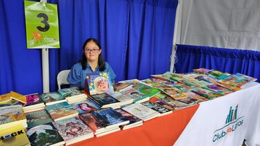 Jovencita con síndrome de Down dejó volar su imaginación y está cerca de publicar su tercer libro