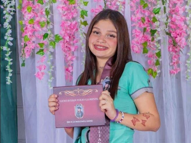 Irma Badilla, de 18 años, se convirtió en la cuarta víctima mortal de la balacera ocurrida en San Ramón. Foto cortesía Laura Sánchez para La Teja.