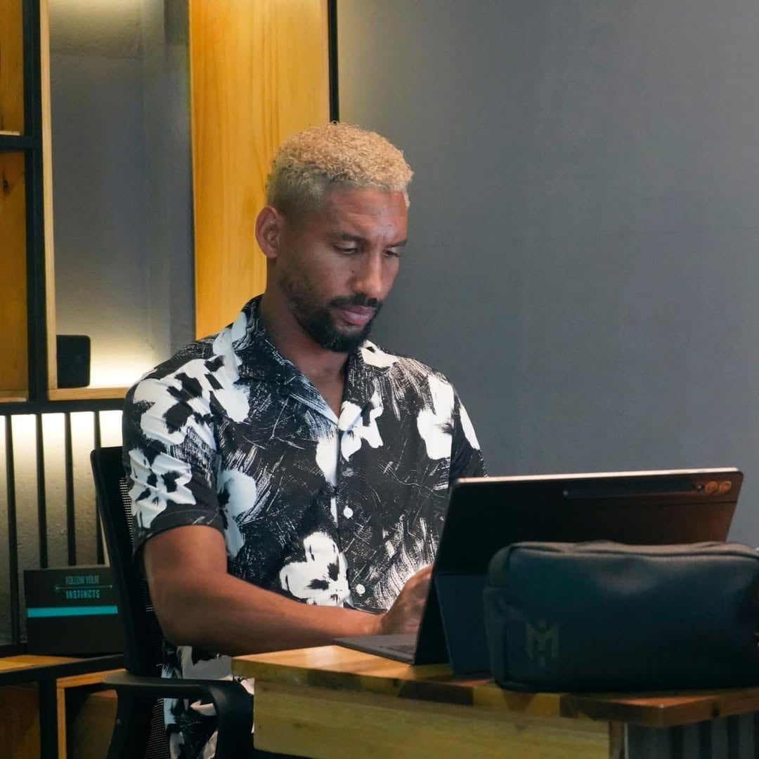 Marcel Hernández, delantero del Herediano contó cómo se la juega con su faceta de futbolista y sus proyectos como empresario. Instagram Marcel Hernández.