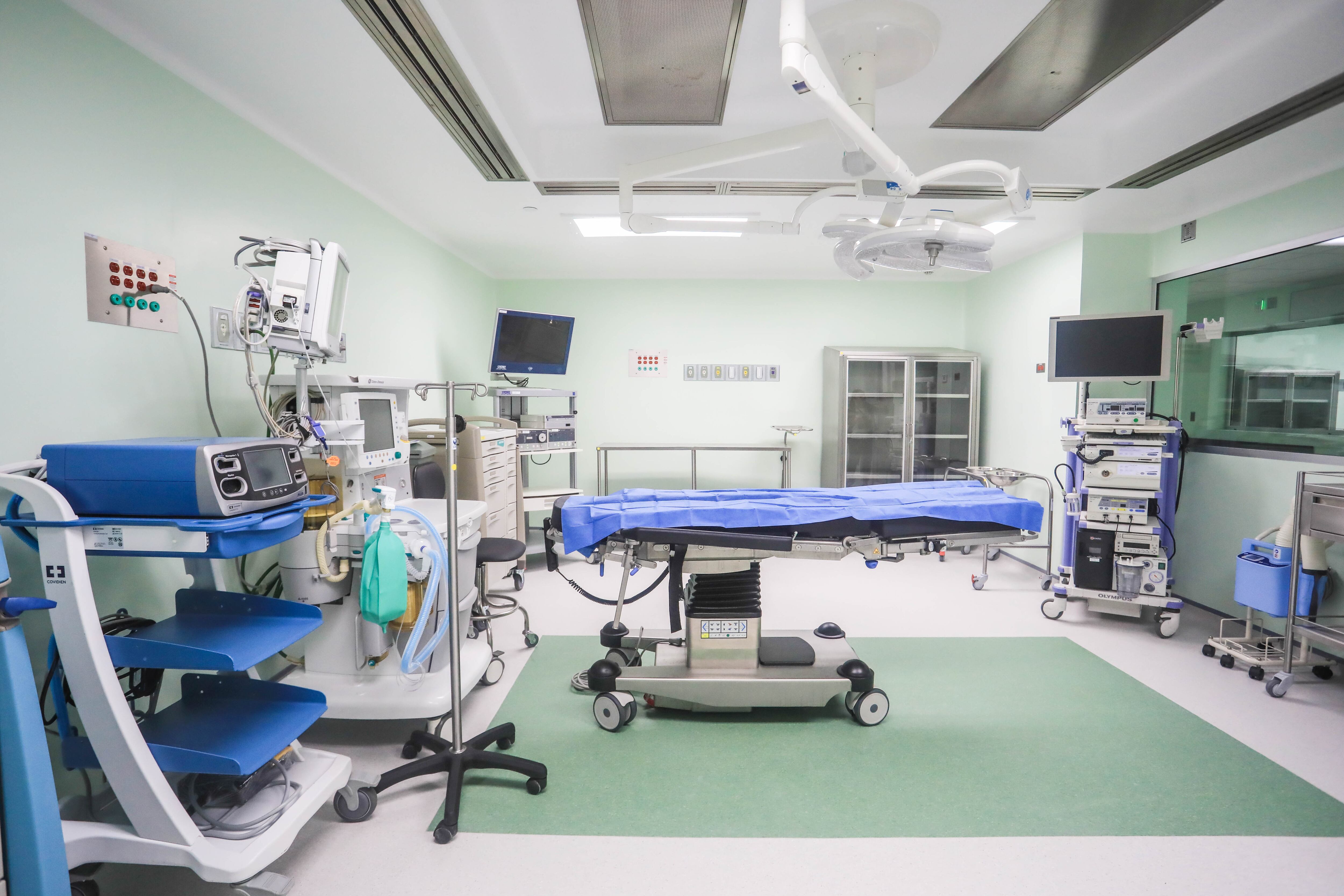 Hospital México es declarado Benemérito de la Patria