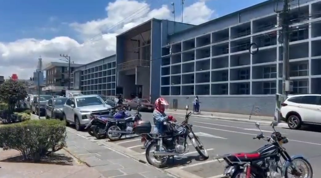 Amenaza de bomba en la Municipalidad de Cartago
