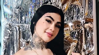 Esta es la muchacha de 18 años que fue asesinada junto a hombre dentro de carro