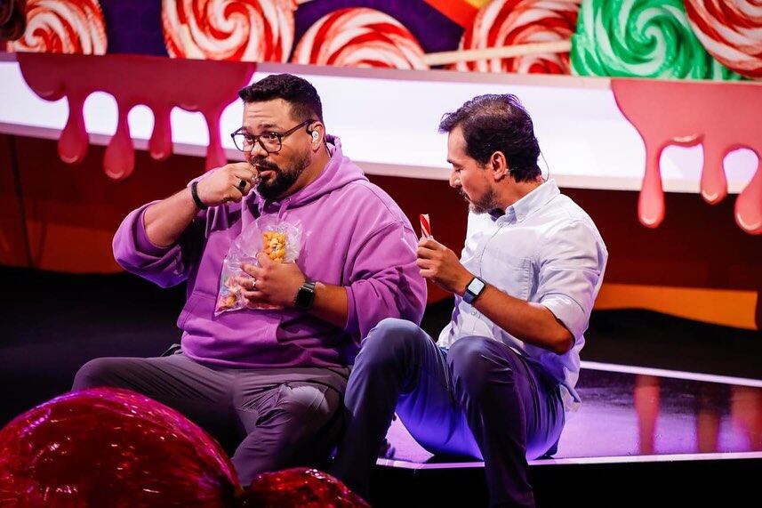 El locutor, presentador de televisión y humorista Gustavo Gamboa