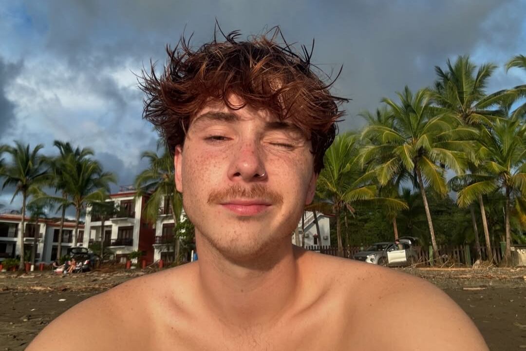 Influencer holandés cuestionó algo que los ticos nos hemos preguntado siempre.