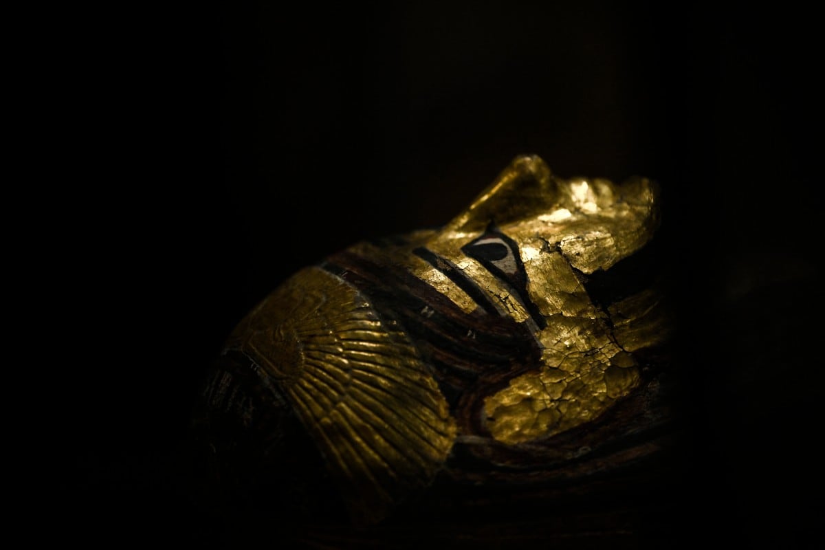 Momias andinas cautivan al público en una exposición en París