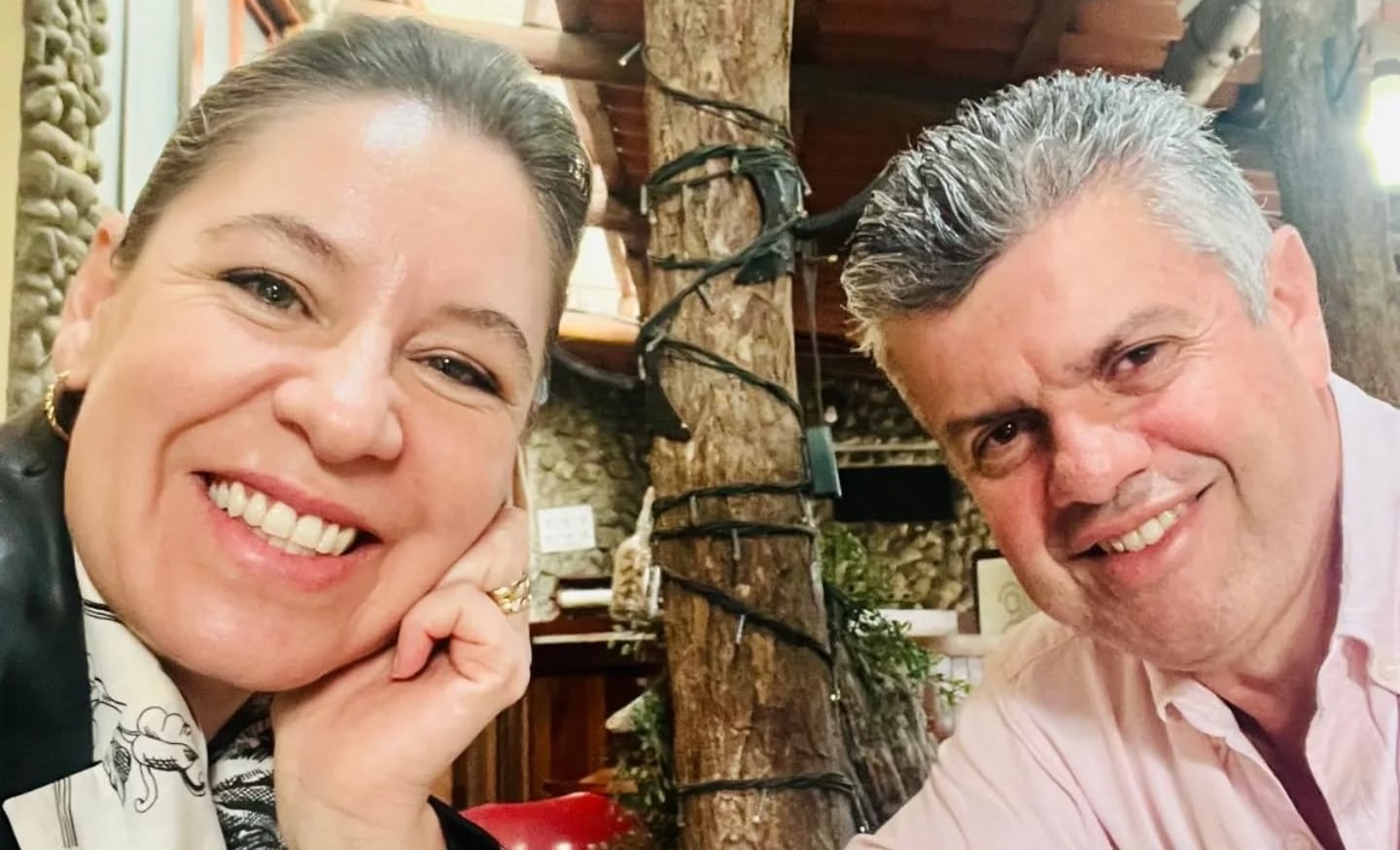 Claudia Dobles y Álvaro Ramírez sostuvieron una reunión la tarde de este 7 de febrero.