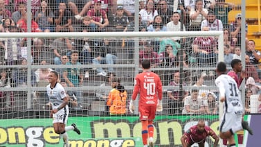 Morados están hartos de Pablo Arboine, ¿ pero hay alguien que lo pueda sustituir?