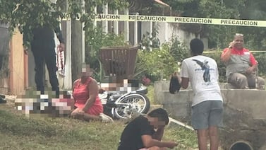 Motociclista es ejecutado a balazos a plena luz del día en Nicoya