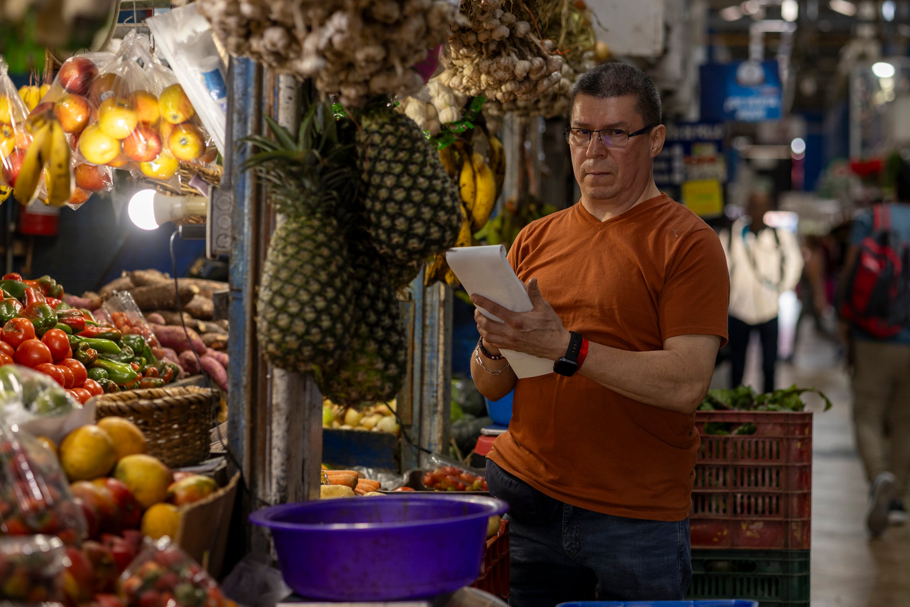 18/02/2025, Cartago, recorrido alrededor del mercado central, para encontrar trabajadores para la sección Héroe Anónimo.