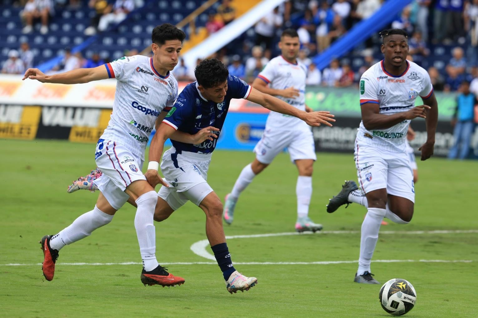 Cartaginés vs. San Carlos
Torneo Apertura 2025
2 de noviembre del 2025
Fotografía: Rafael Pacheco