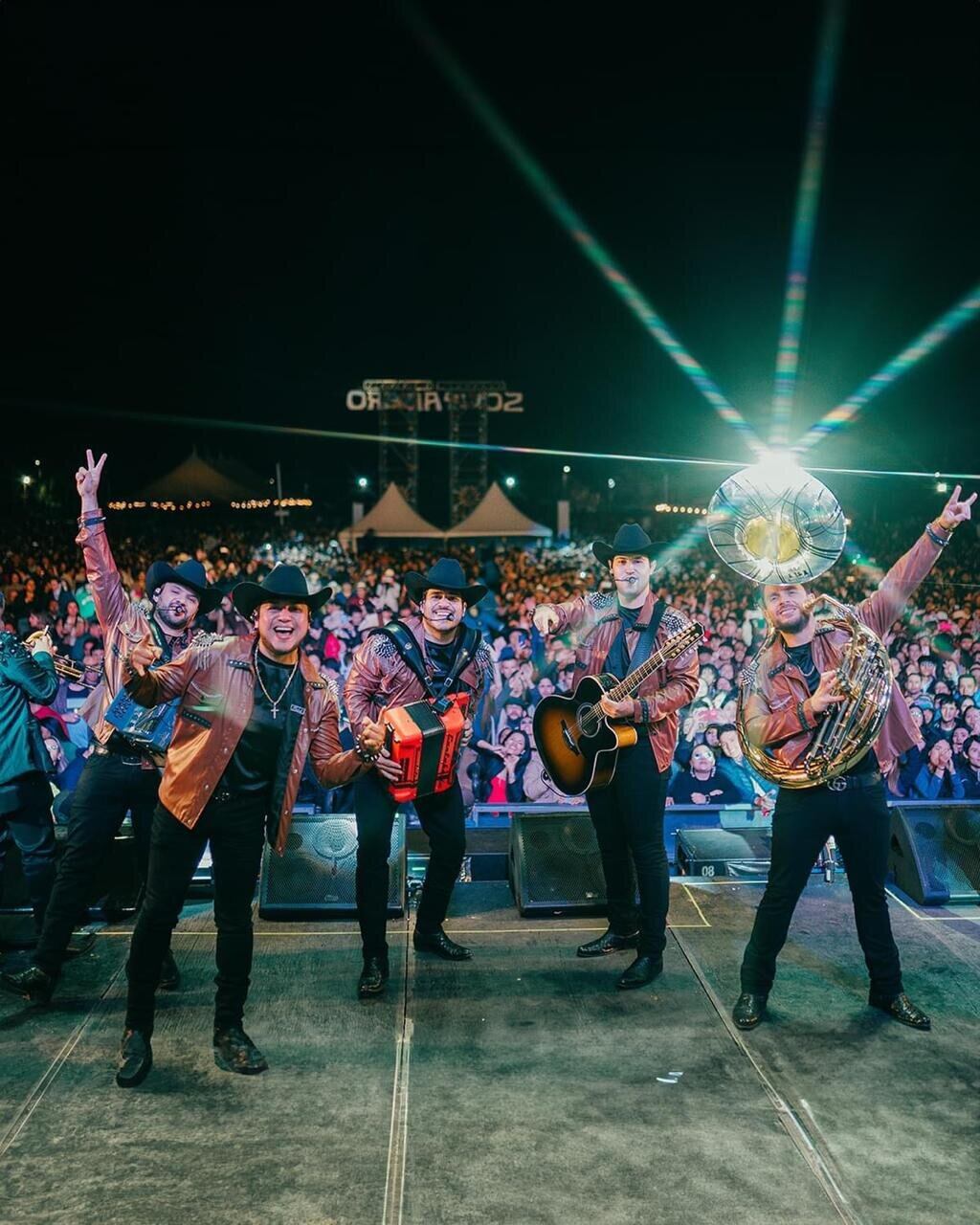 ¡Calibre 50 y Piso 21 en Costa Rica! Disfrute de dos géneros en un mismo concierto.