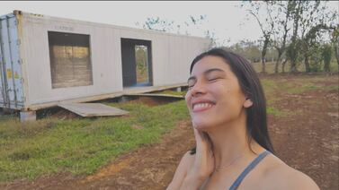 Maestra arriesgó todos sus ahorros en una “locura” durante pandemia y ahora lo celebra