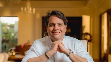 ¿Quién es Douglas Soto, el “no político” que quiere meterse a la política?