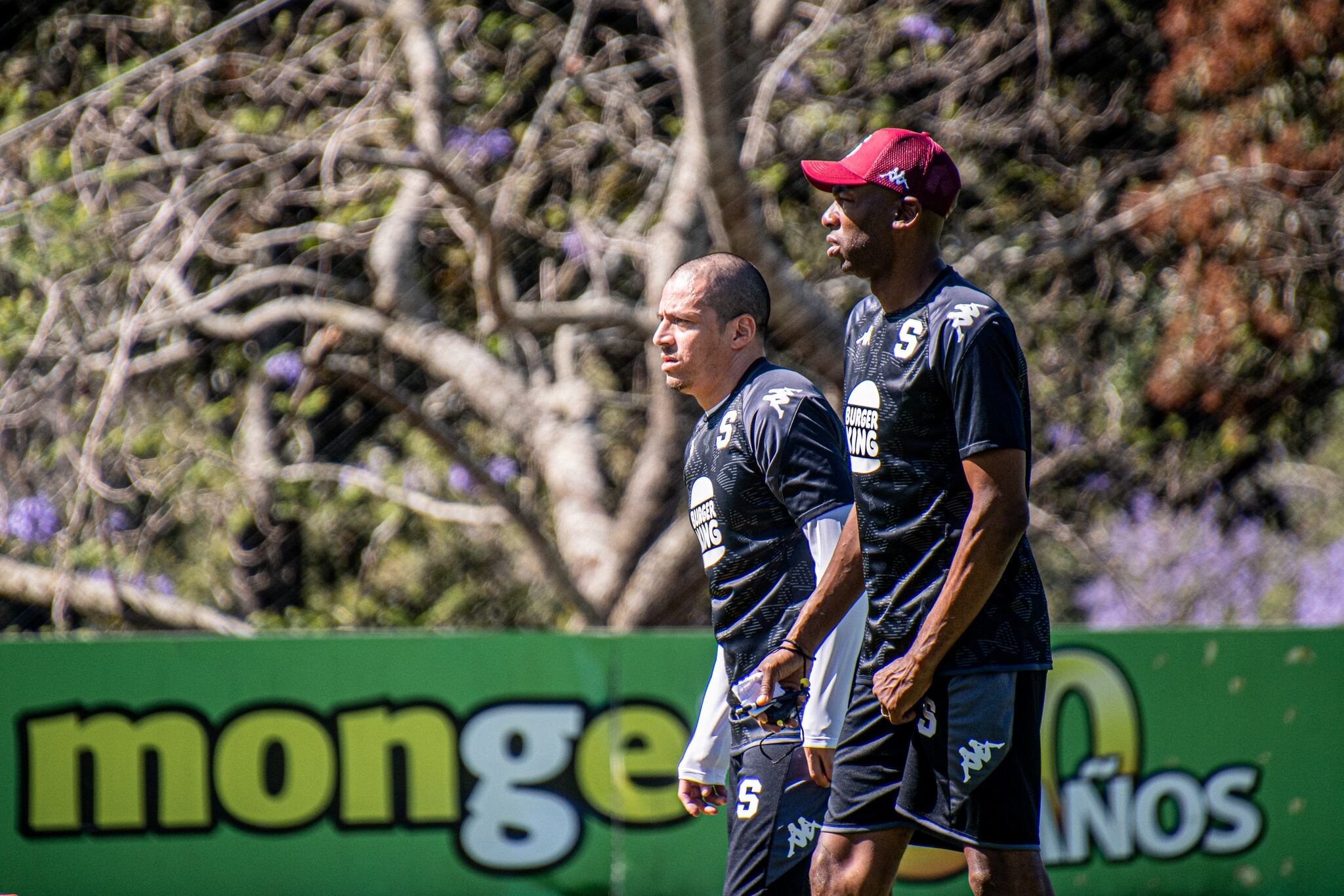 Paulo Wanchope ya tuvo su primer entrenamiento con el Saprissa. Prensa Saprissa.
