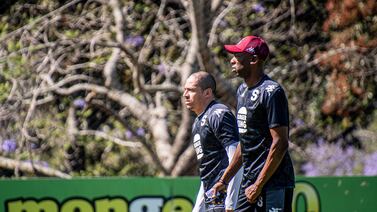 Saprissa volvió entrenar con un solo fichaje y con un jugador muy cuestionado en sus filas