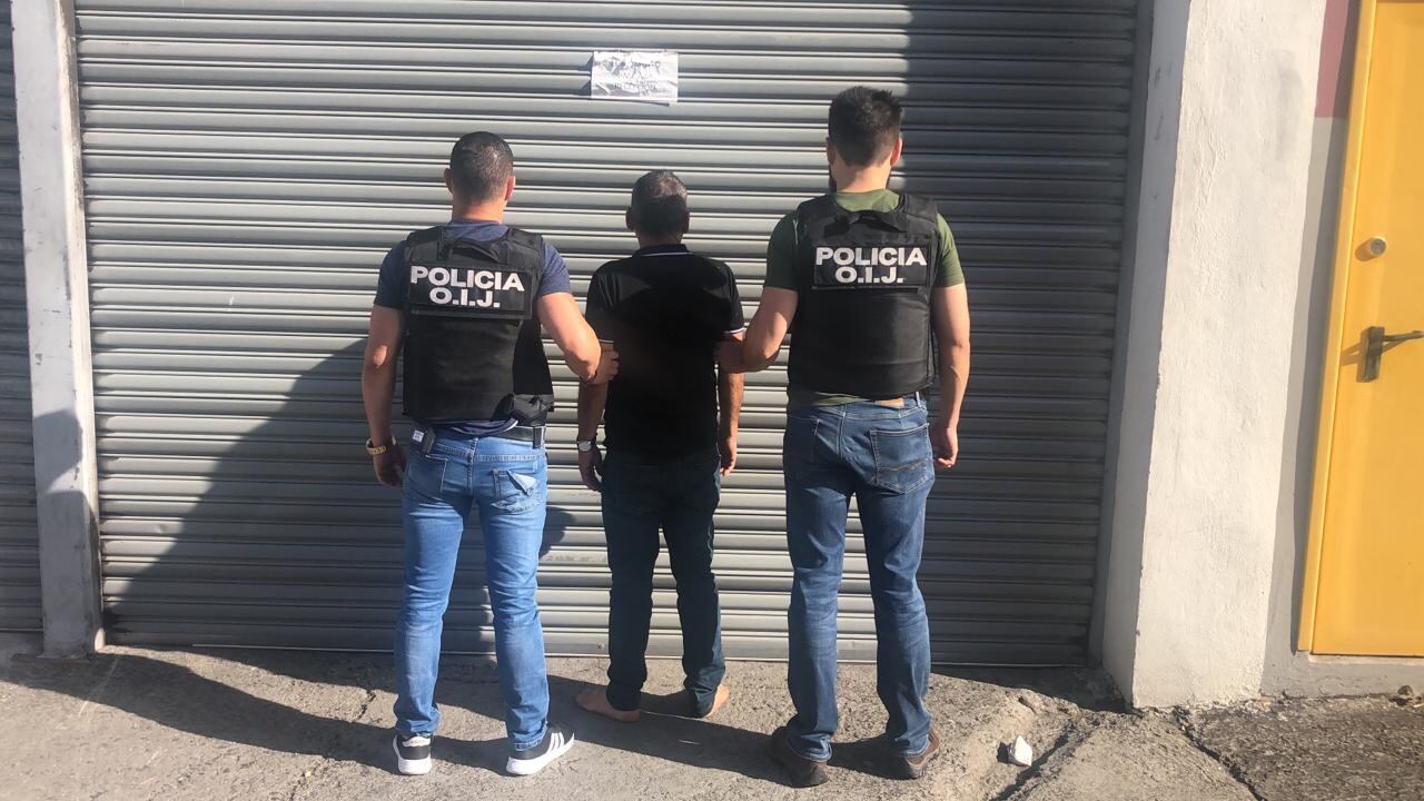 Detienen a sospechoso de cometer 42 hurtos en construcciones y locales comerciales. Foto OIJ.