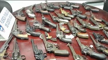 Ministerio de Seguridad Pública decidió qué hacer con armas de fuego de colección que recibió
