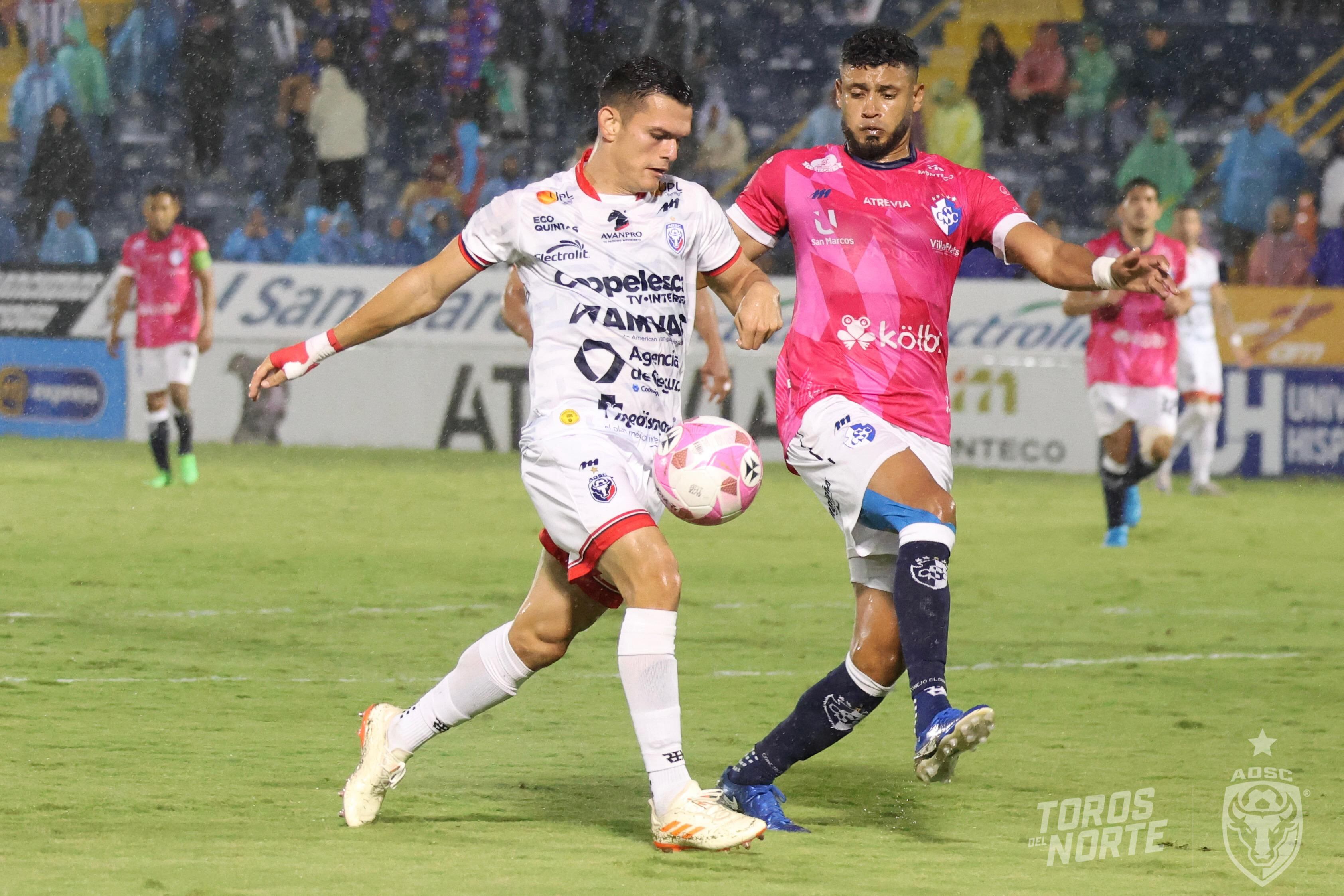 Cartaginés y San Carlos vivieron un partido muy loco este jueves. Foto: Prensa SAn Carlos