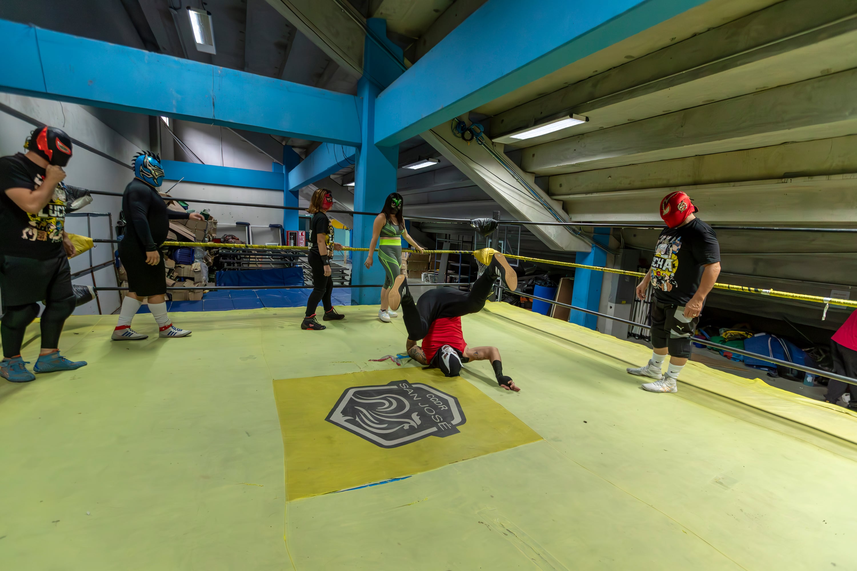 24/11/2023, San José, Hatillo, BN Arena, clase de lucha libre junto con los peleadores Pegaso, Godspeed, Estoyco, Sauron, Xs, Kitana, Flas Junior, Intocable y la visita de una luchadora de alemania, Miss Kath.