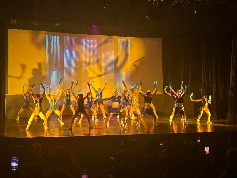 "Stronger than yesterday" es un espectáculo que hace un repaso por la carrera musical de Britney Spears.