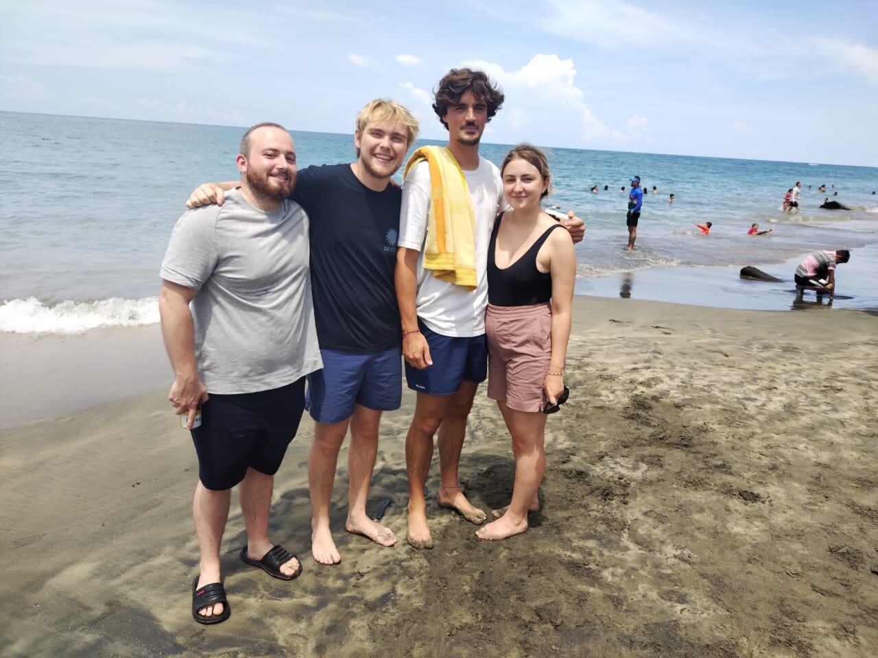 Limón fue un llenazo por el eclipse solar