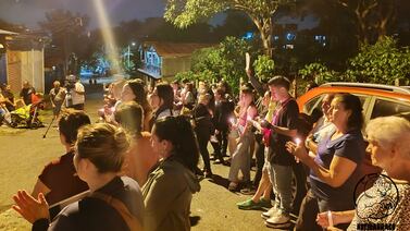 Caso Nadia Peraza: Familiares y seres queridos de joven madre realizan vigilia en su honor