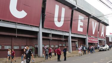 ¿Saprissa ya pagó lo que debe a Hacienda para inscribir a sus jugadores extranjeros?