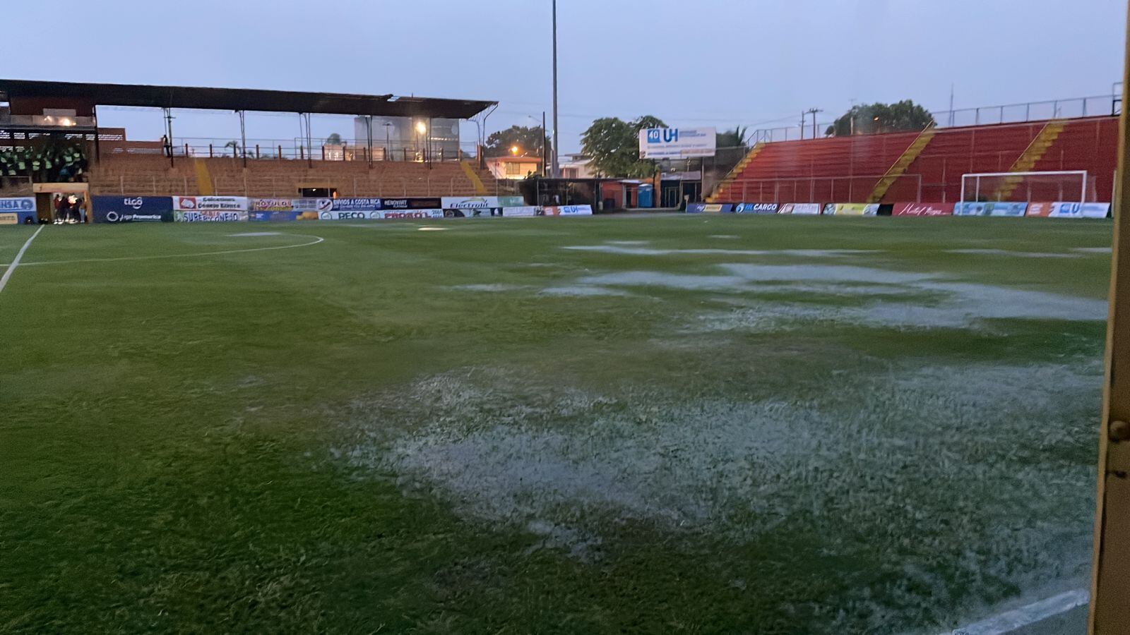 Estadio Lito Pérez, Puntarenas - Alajuelense