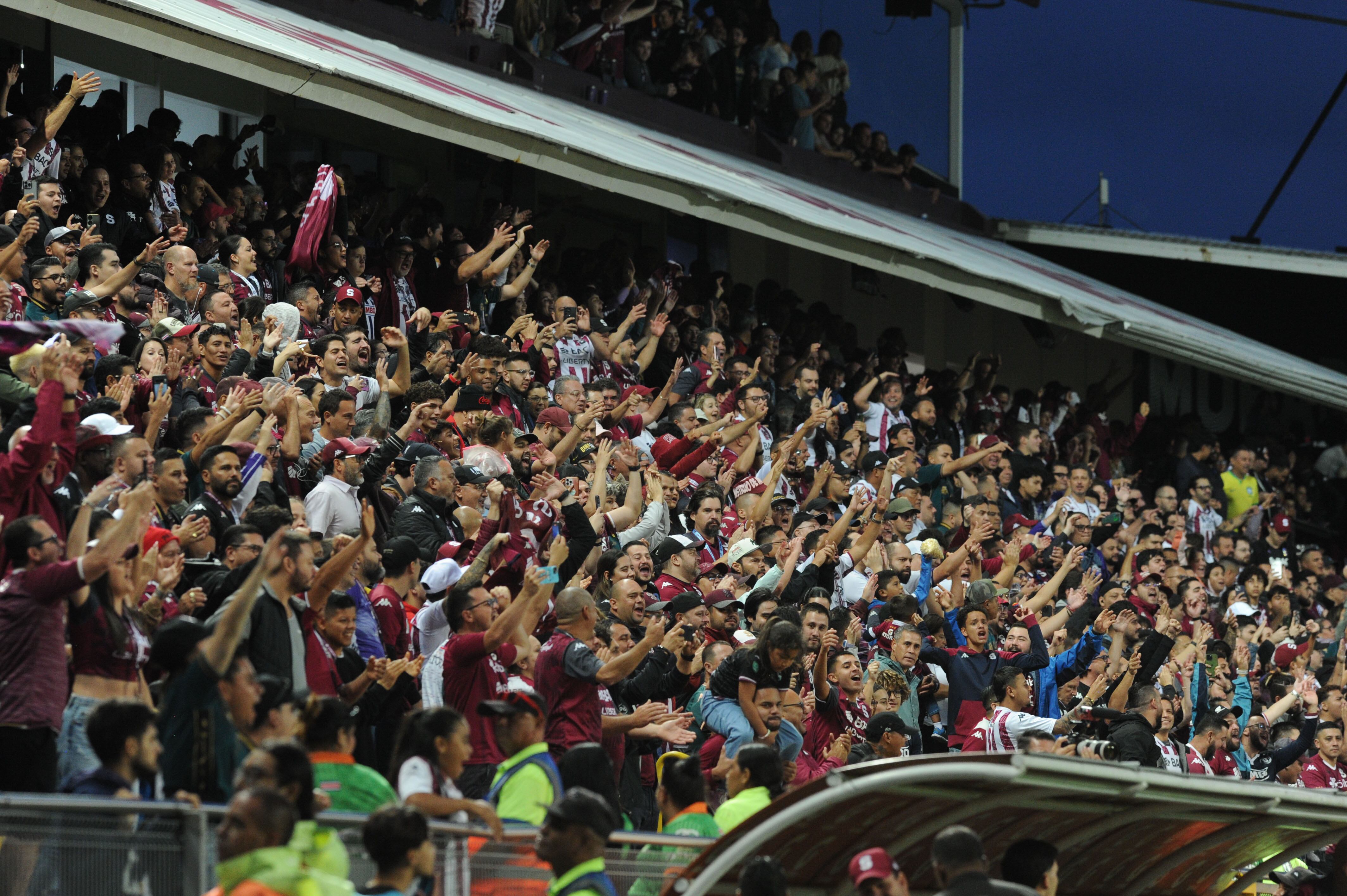 Saprissa vs Herediano SEMIFINALES.