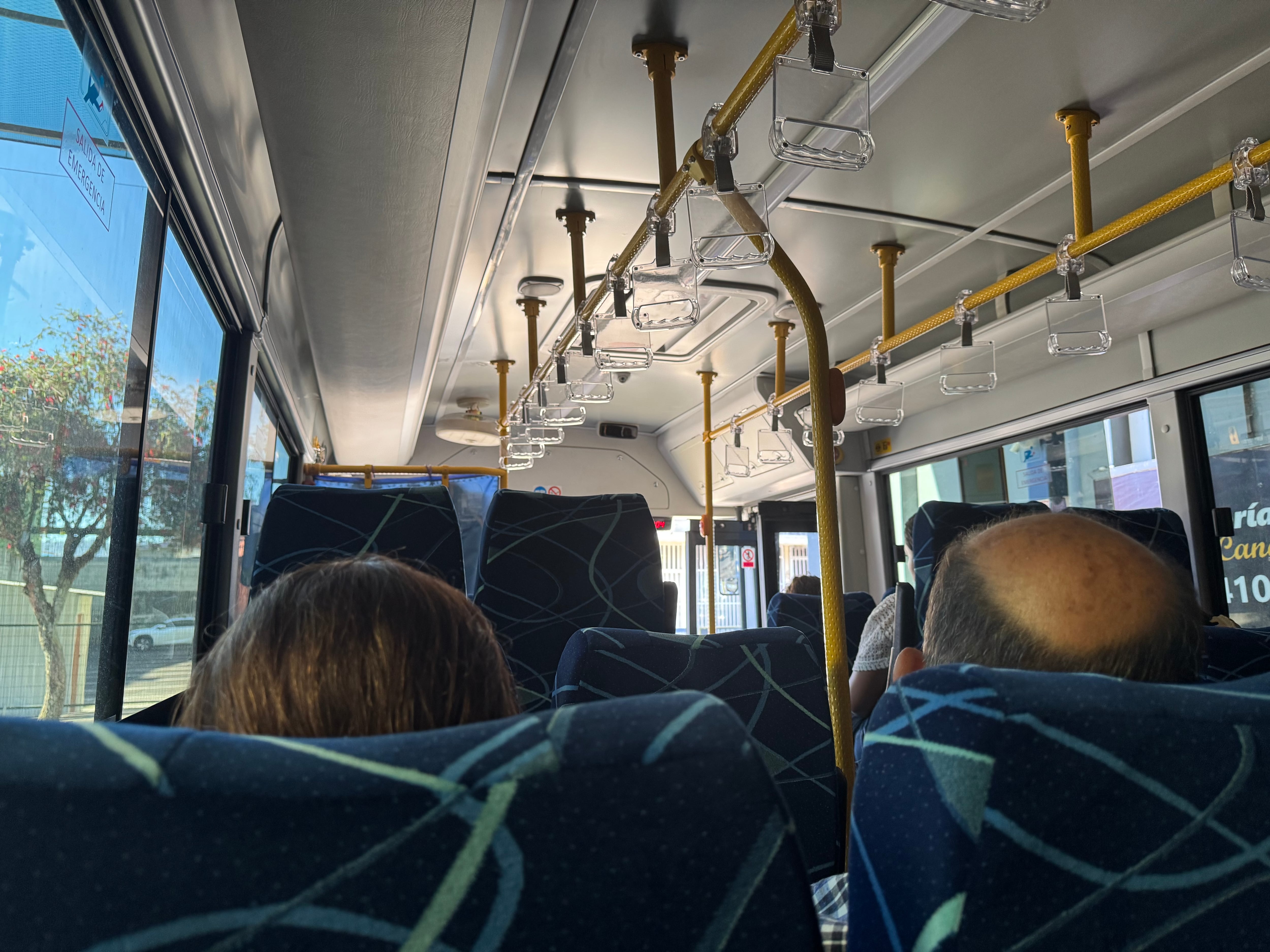 लुमाका येथून नवीन बस