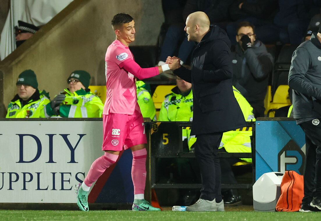 Steven Naismith fue el técnico de Kenneth Vargas hasta setiembre. Foto: X Hearts Standard