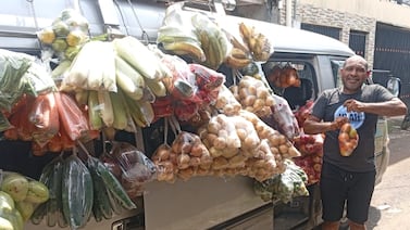 “¡Llegó Renato... el que compra caro y vende barato!”: La historia del nicaragüense que conquistó a Costa Rica a punta de verduras