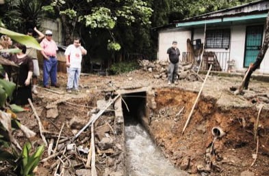 Damaris Álvarez González murió arrastrada por una cabeza de agua en Salitrillos de Aserrí, su cuerpo nunca apareció. Foto: Archivo GN