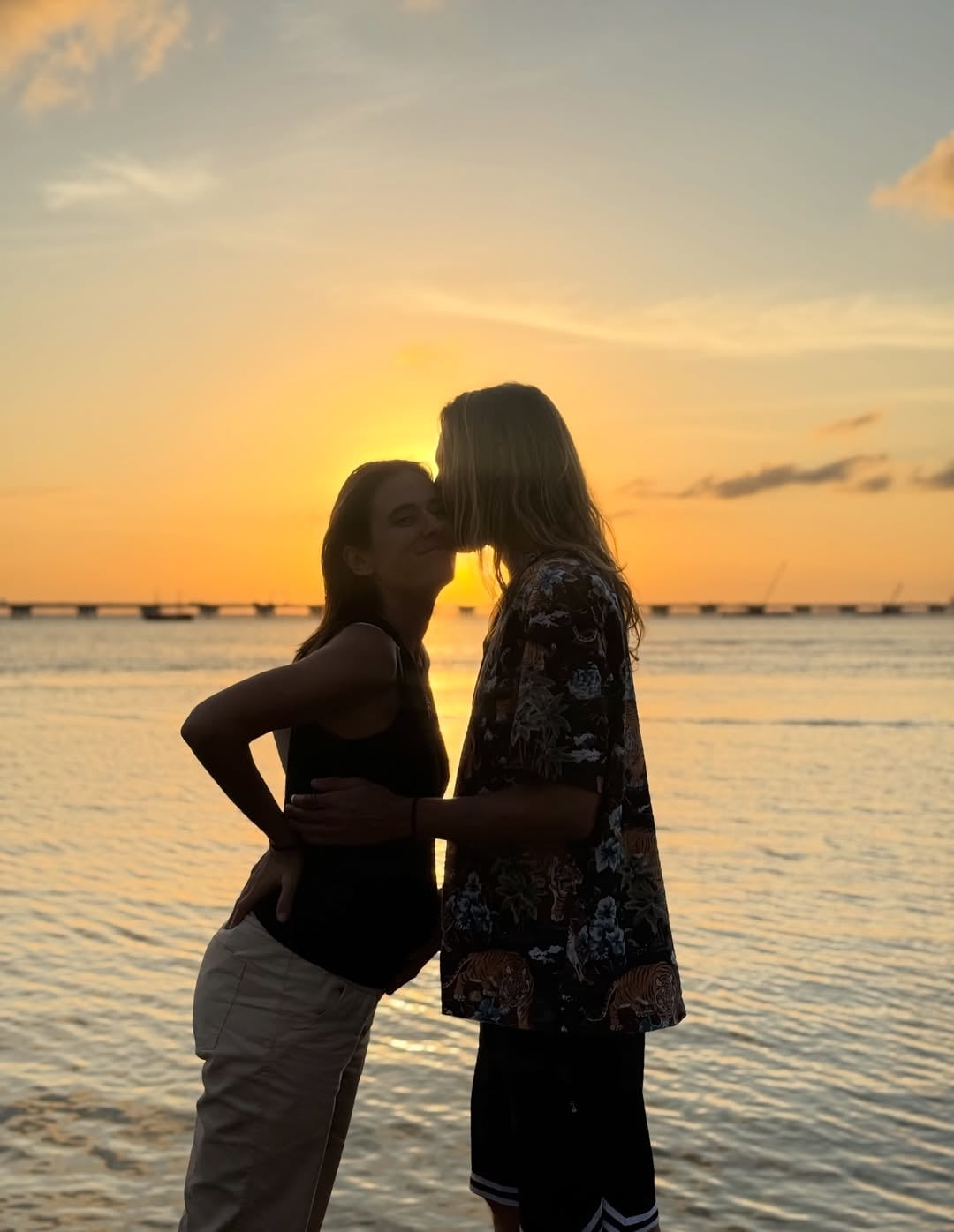 Carolina Ramírez confirmó que espera a su primer hijo a los 42 años.