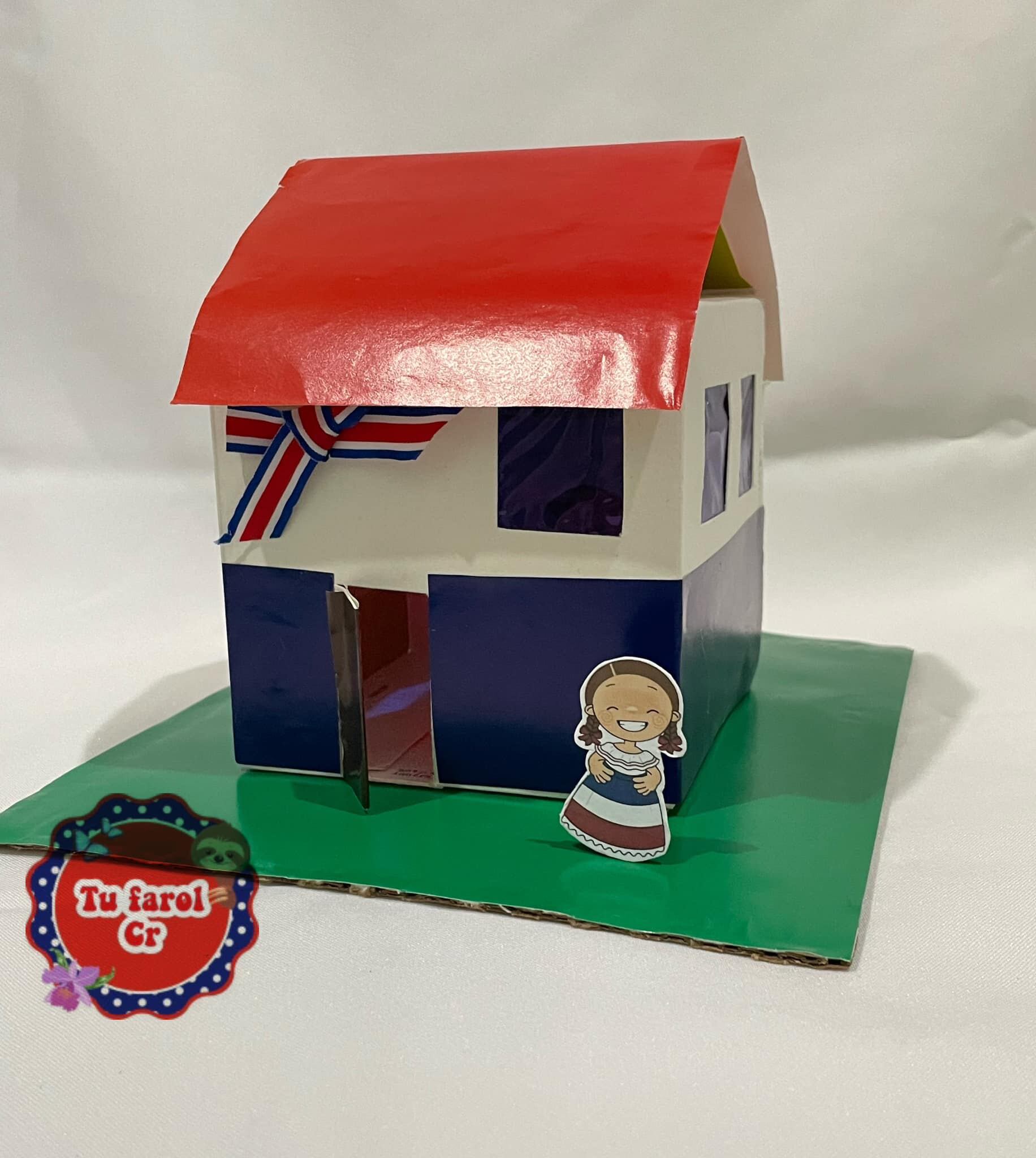 Tamara Córdoba Paniagua tiene 17 años, está en quinto de colegio y prácticamente nació emprendedora porque nunca se queda quedita, siempre tiene que estar inventando algo para ayudar con platica en la casa