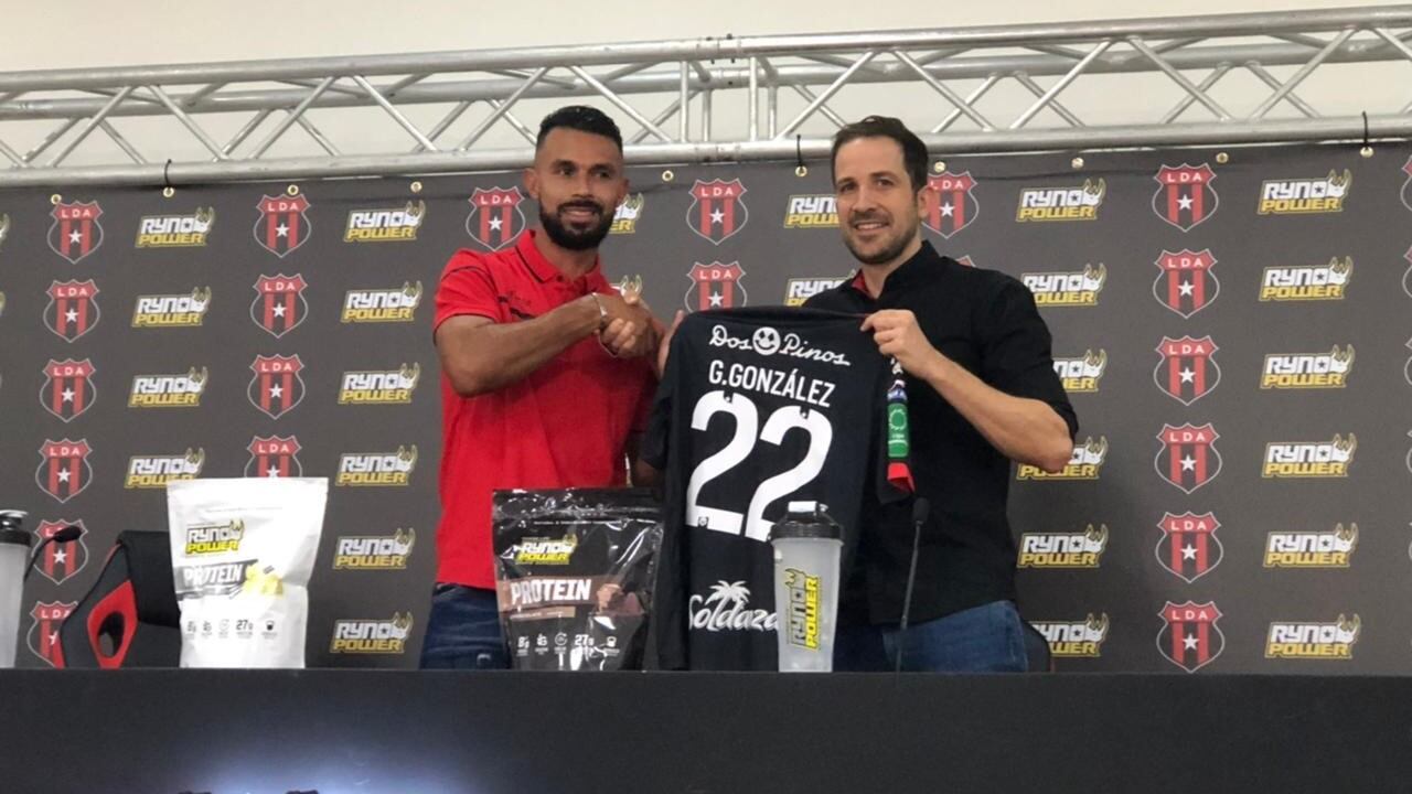 Presentación de Giancarlo González, jugador de Alajuelense. Sergio Alvarado.
