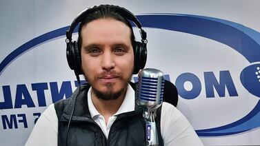 Imitador de Pelando el Ojo descubrió su talento haciéndole bromas a sus vecinos