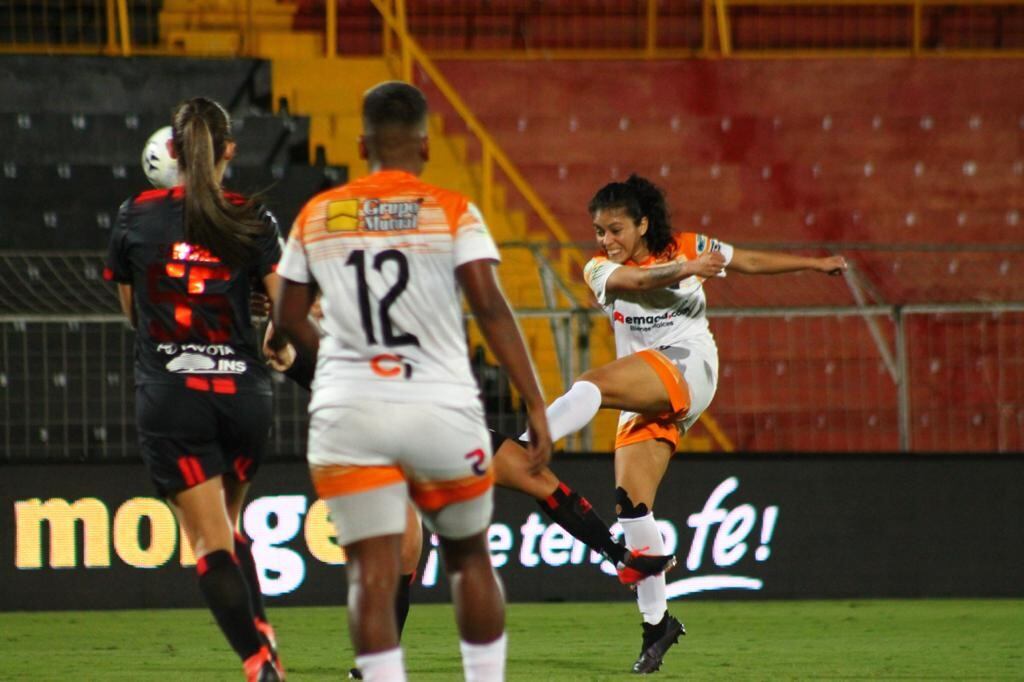 La volante hondureña anotó al minuto 92. Prensa Dimas.