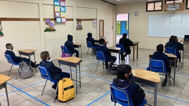 Escuela toma medidas ante peligrosa enfermedad que ronda la zona