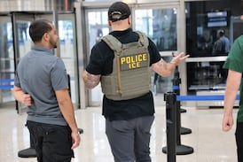 Surge noticia sobre el famoso periodista que había sido detenido por el ICE