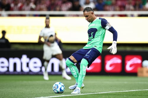 Keylor Navas realiza atajada espectacular y en ESPN reaccionan así: “Eres enorme”