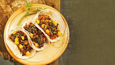 Tres mil gallos de picadillo de chicasquil se repartirán este viernes en Escazú