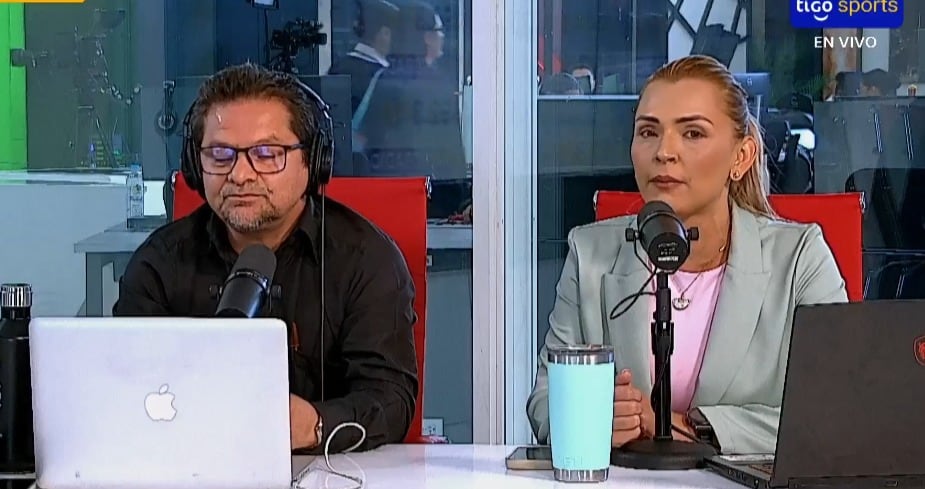 José Eduardo Mora le dijo a Adriana Rivera que no le bajara el piso en pleno programa en vivo