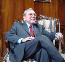 Falleció el exmagistrado de la Sala Constitucional, Luis Fernando Solano Carrera.