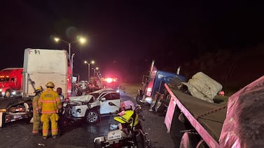 Caos total en la General Cañas: carretera amanece colapsada tras violento choque múltiple