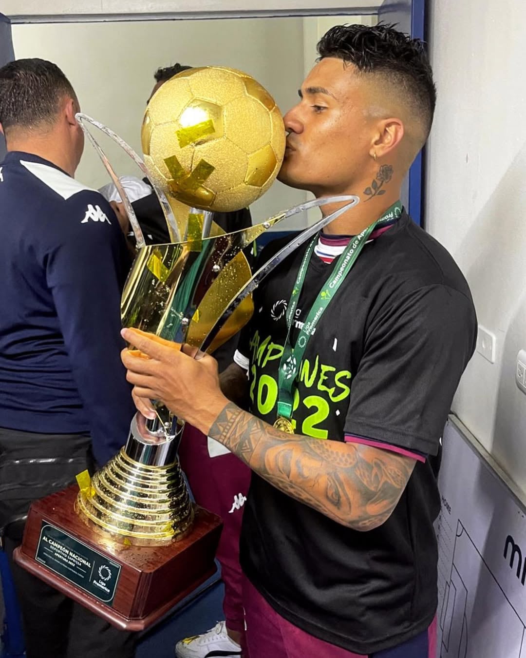 Carlos Villegas, exjugador de Saprissa, disfruta de una nueva etapa en el Inter San Carlos, equipo de la Liga de Ascenso. Instagram Carlos Villegas.