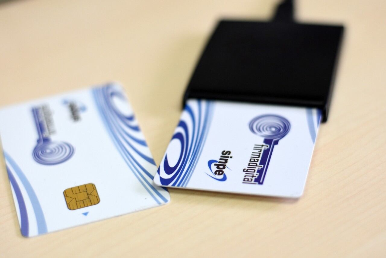 La firma digital, hoy en día, se usa para todo.