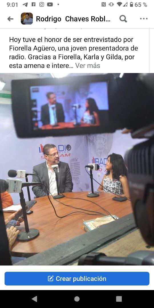 Fiorella Agüero, la periodista más joven, Entre Líneas