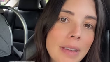 Marianela Valverde comparte duro video de cuando conoció a su hija prematura por una ventana del hospital