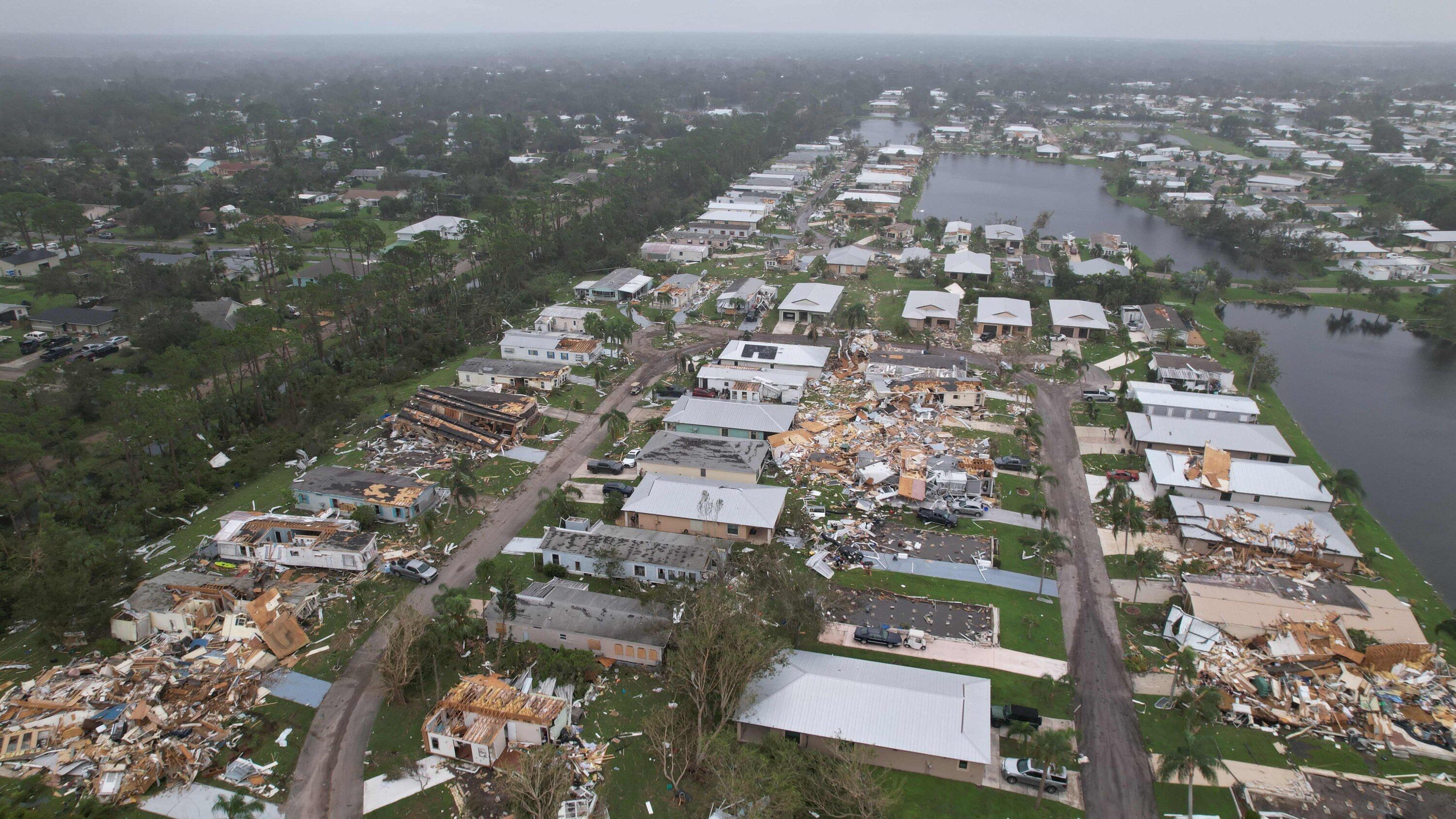 Milton, recorrió Florida dejando a más de 2,8 millones de hogares sin electricidad y provocando inundaciones, dos semanas después del paso devastador del huracán Helene.